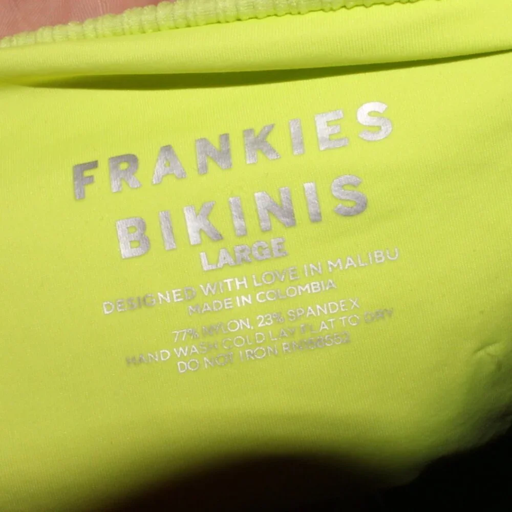NWT Frankie's Bikinis Keira Bottom Size L